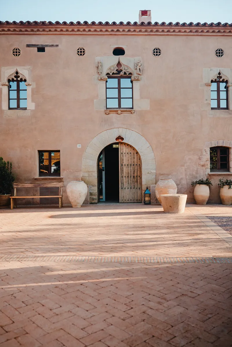 can farres 011 Can Farrés Sosters Estudio